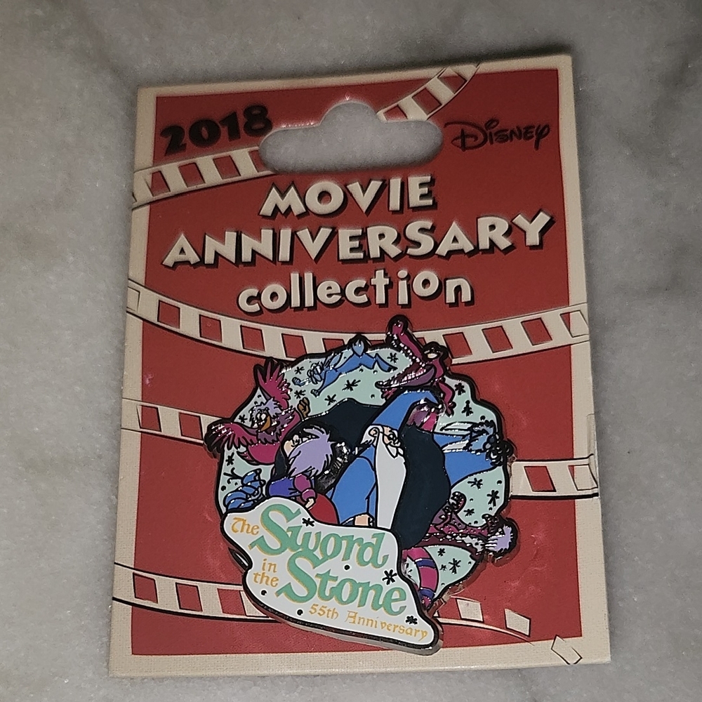 Rare Disney Pin - Movie Anniversary Collection (2018) Sword In The Stone 55th